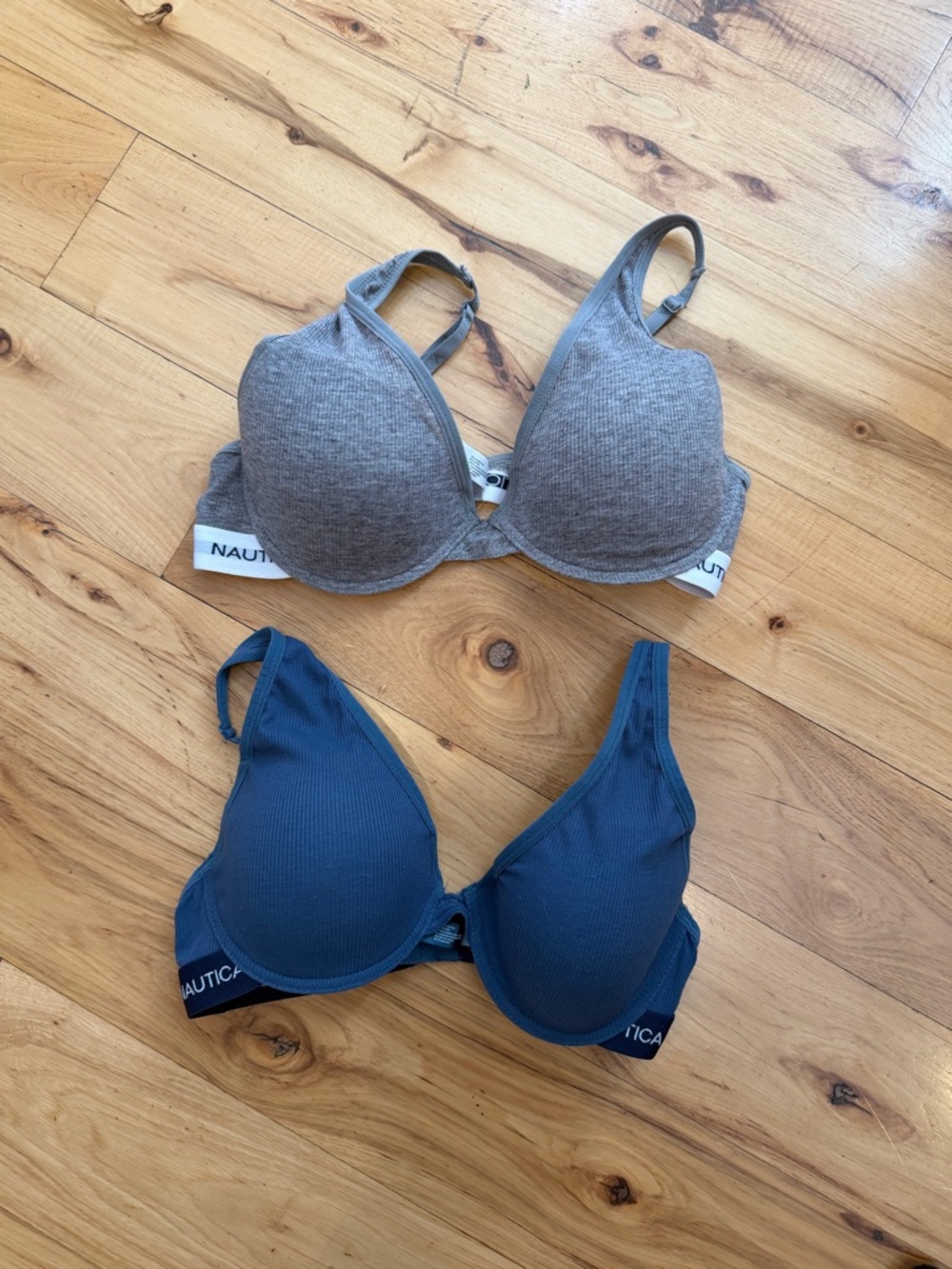 Bundle of 2 Nautica bras - Gray & Navy (Set)